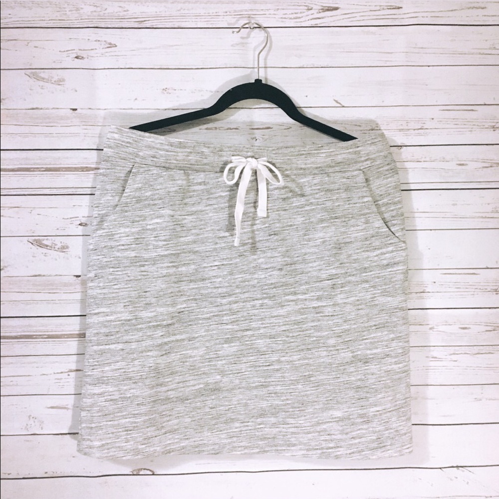 Sonoma Life+Style stretch skirt
